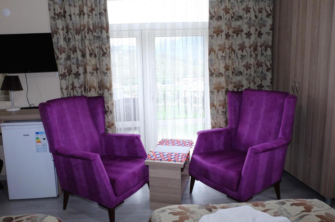 Sarimese Otel Demirci   Exterior foto